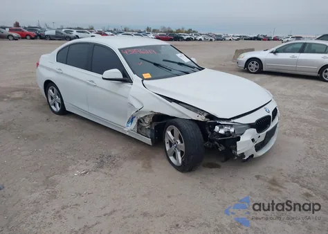 2017 BMW 330I xDrive z USA, uszkodzony, nr VIN WBA8D9G36HNU66295